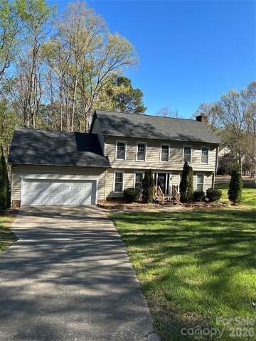 Homes in Farmington, Charlotte
