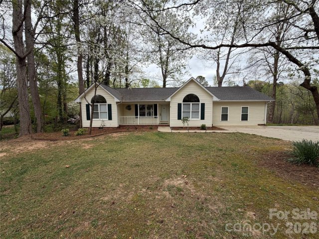 Homes in Stonewall Jackson Park, Stanley