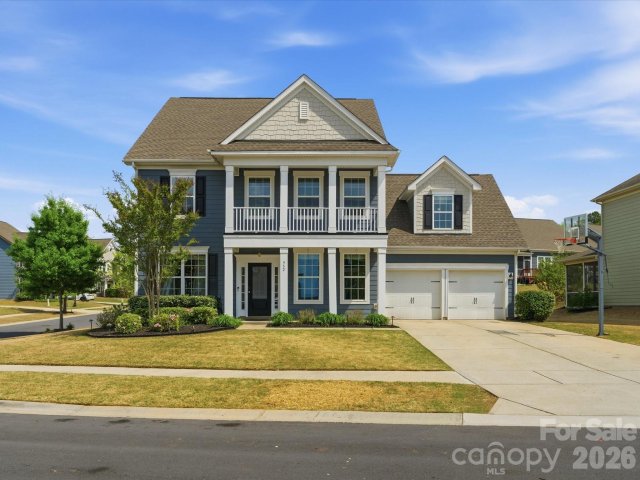 932 Twin Valley Way pending home in Waterside At The Catawba, Fort Mill, SC