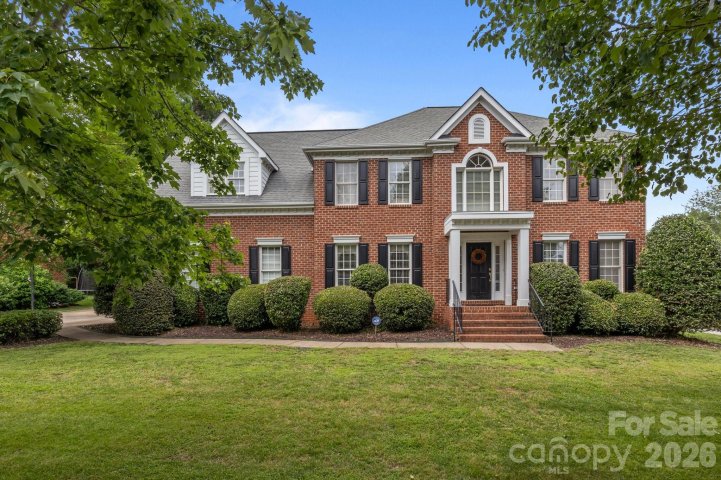 9717 Waterton Court sold home in The Hamptons, Huntersville, NC
