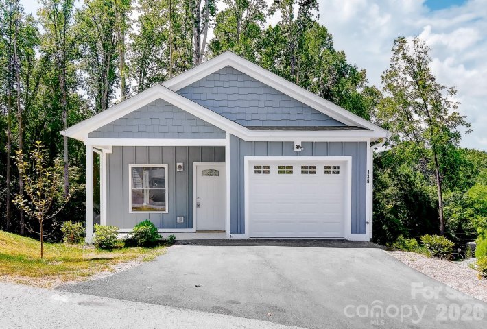 139 Northbend Drive pending home in Riverside Woodfin, Asheville, NC