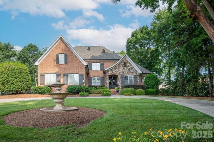 9000 Unbridle Lane sold home in Providence Downs, Waxhaw, NC