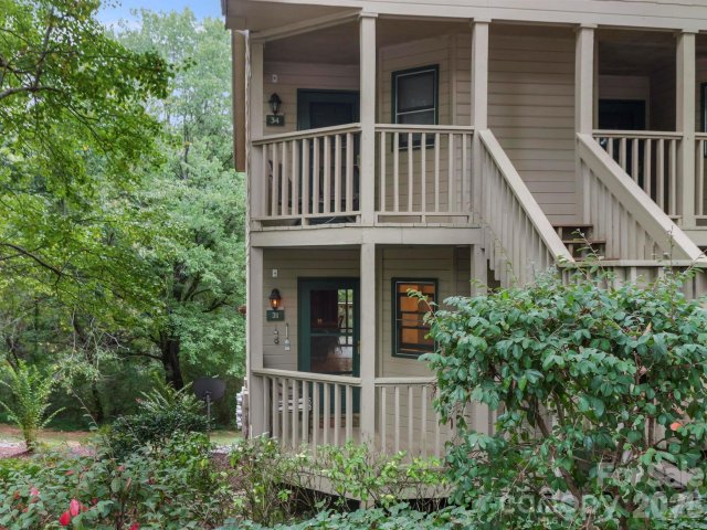 160 Whitney Boulevard active home in Rumbling Bald On Lake Lure, Lake Lure, NC