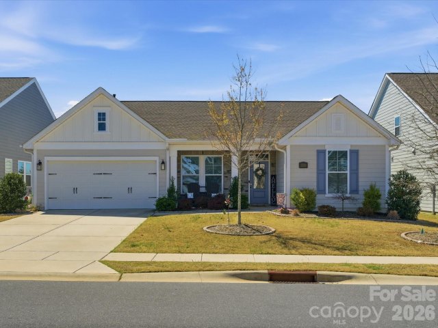 5038 Moselle Avenue pending home in Ansley Park, Fort Mill, SC