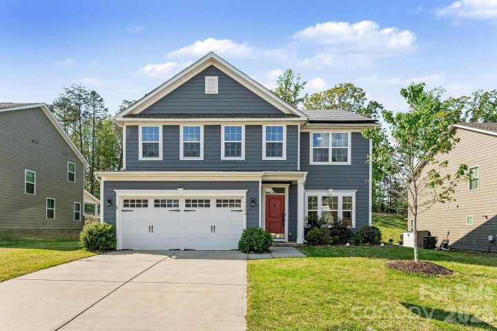 10344 Paper Birch Drive active home in Holcomb Woods, Charlotte, NC