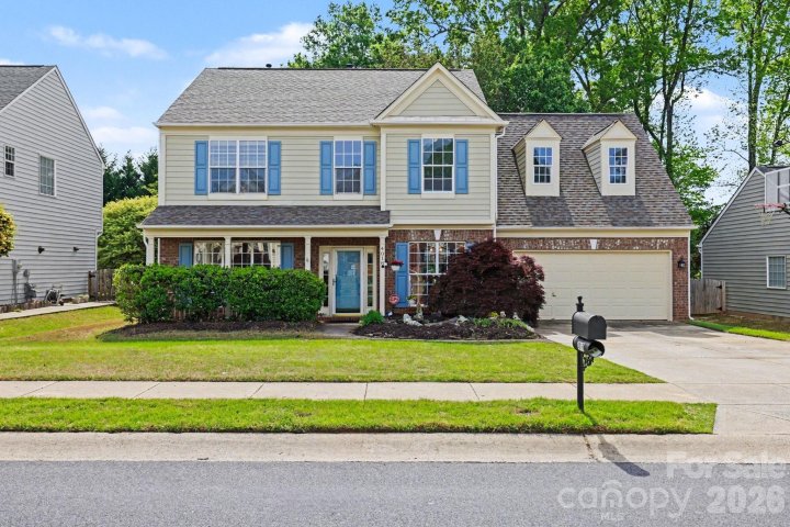 4018 Manor House Drive sold home in Willowmere, Charlotte, NC