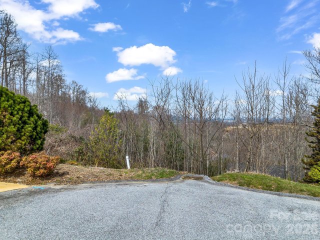 2325 Pommel Road active home in Carriage Park, Hendersonville, NC