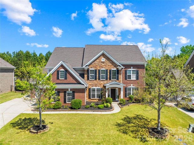 Homes in The Chimneys Of Marvin, Waxhaw
