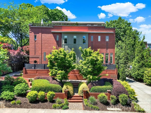 1930 Scott Avenue active home in Dilworth, Charlotte, NC