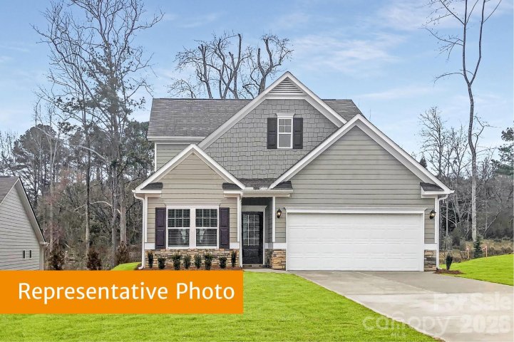 1290 Langston Lane active home in Country Club Village, Salisbury, NC