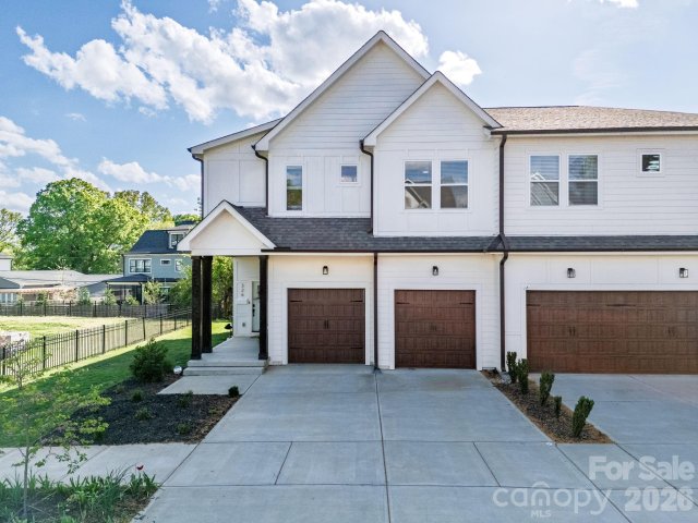 326 Belton Street active home in Sedgefield, Charlotte, NC