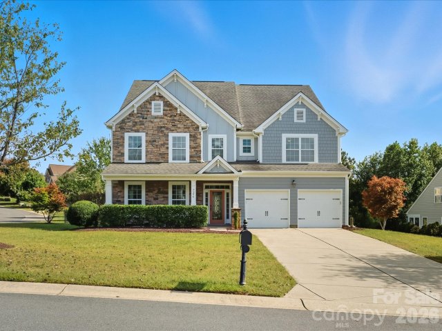 Homes in Fox Ridge, Fort Mill
