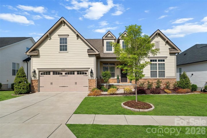 82212 Standing Oak Drive pending home in Regency At Palisades, Charlotte, NC
