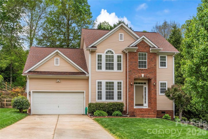 729 Knightswood Road sold home in Knightsbridge, Fort Mill, SC