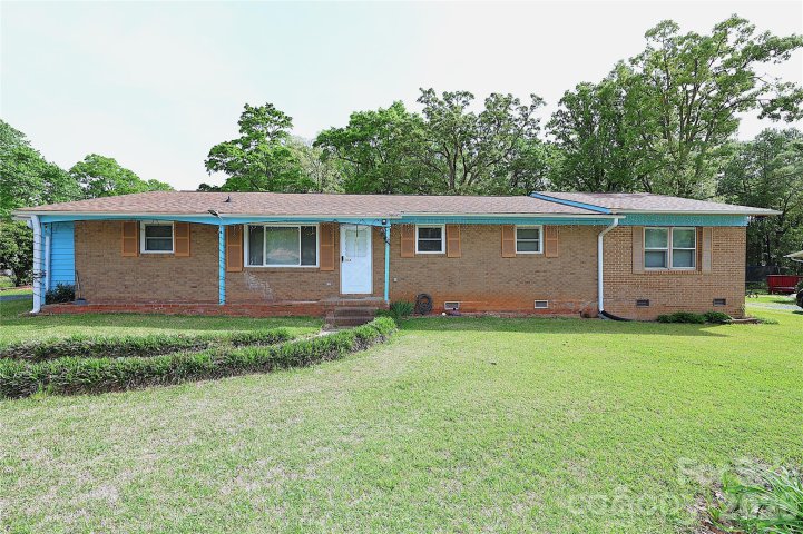 Homes in Forest Park, Matthews