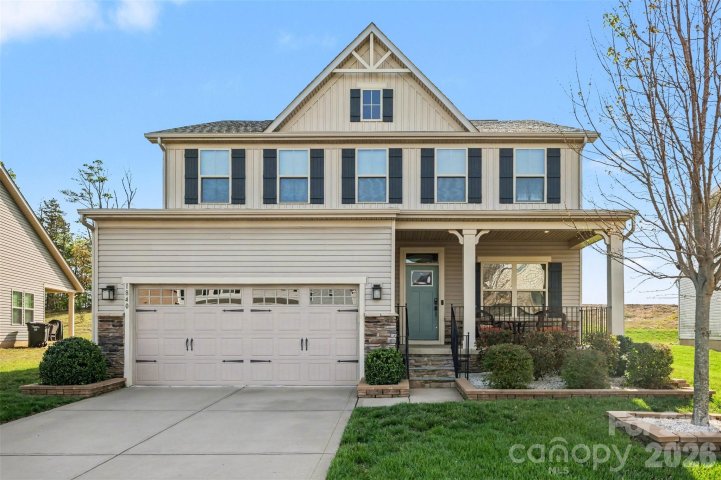 1840 Scarbrough Circle active home in The Mills At Rocky River, Concord, NC
