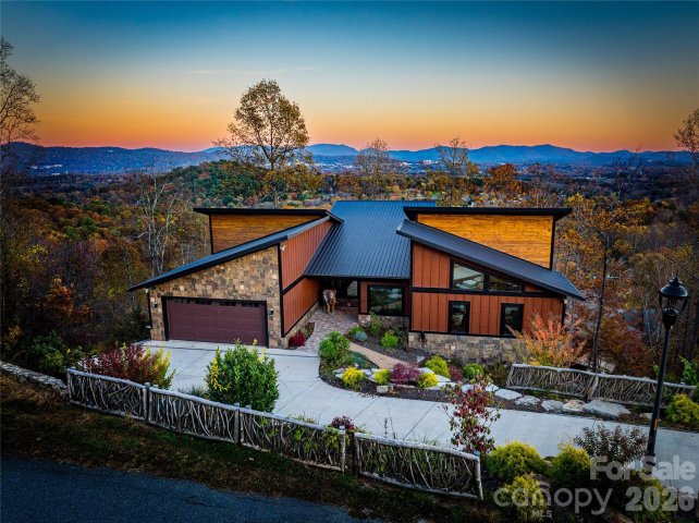 41 Ben Lippen School Road active home in Crest Mountain, Asheville, NC