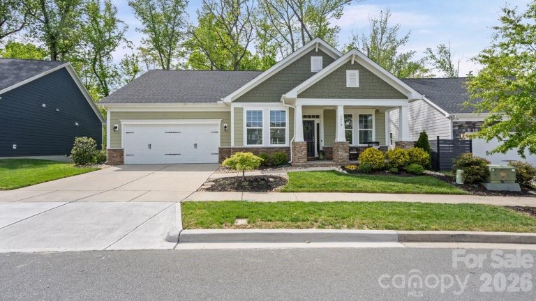 9912 Andres Duany Drive active home in Vermillion, Huntersville, NC