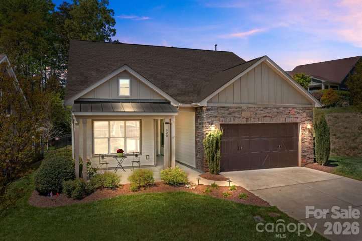 620 Tallulah Falls Drive pending home in Trilogy Lake Norman, Denver, NC