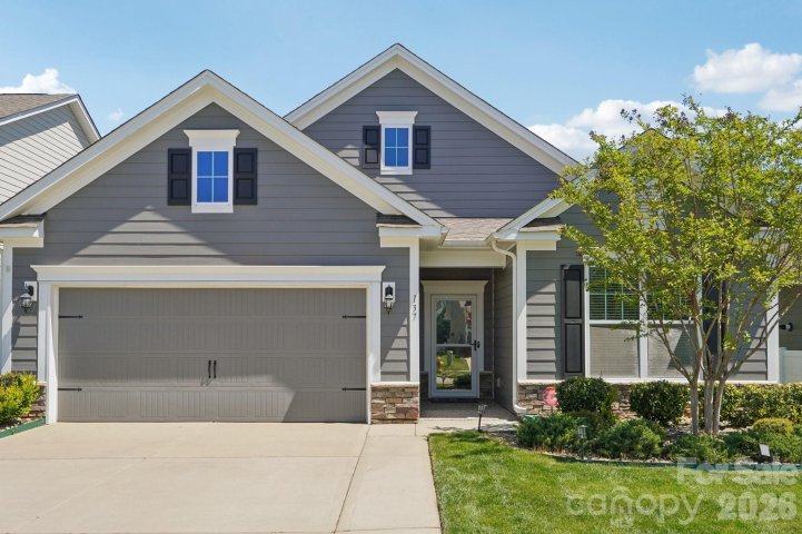 137 Coddle Way pending home in Meadows At Coddle Creek, Mooresville, NC