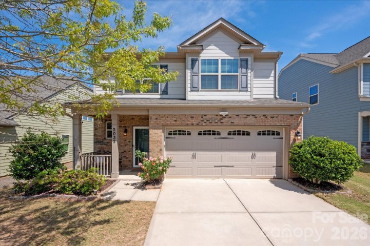 2032 Pinyon Lane pending home in Walnut Creek, Lancaster, SC