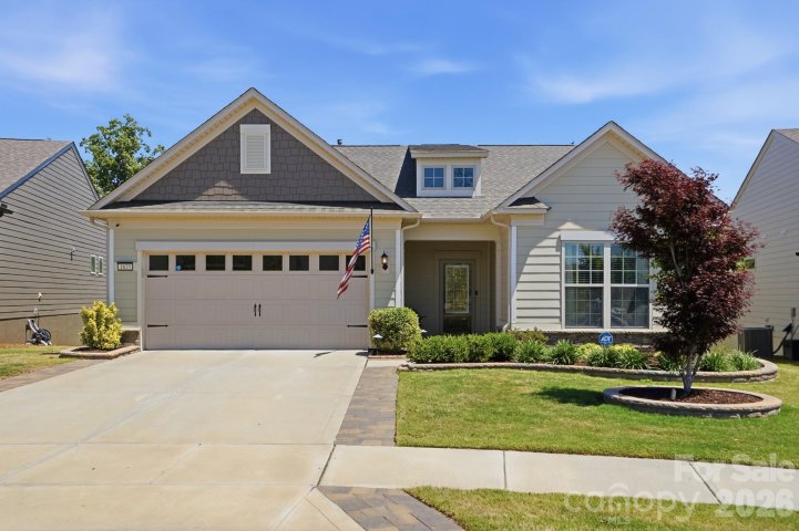 1635 Carolina Orchards Boulevard pending home in Carolina Orchards, Fort Mill, SC