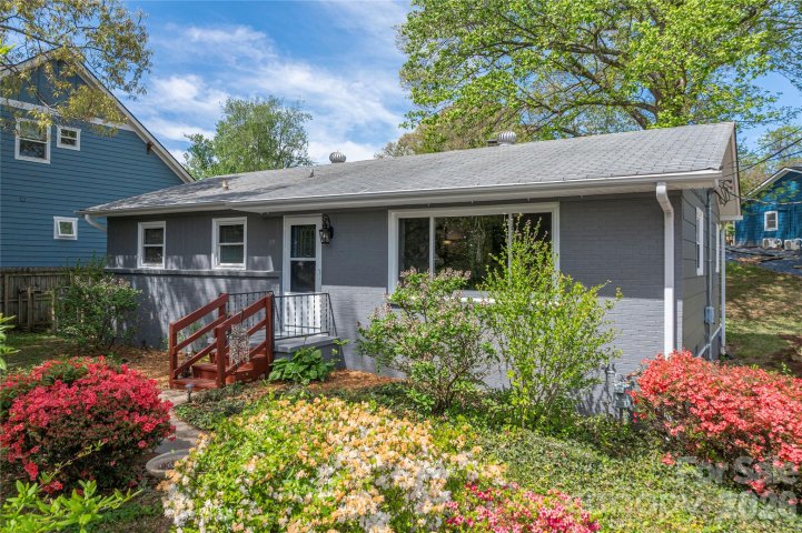 159 Sand Hill Road pending home in West Asheville, Asheville, NC