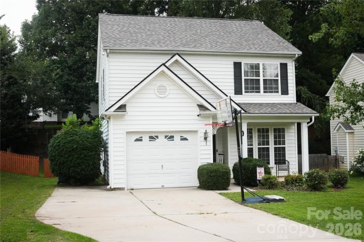 3917 Caliper Place active home in Waterstone, Fort Mill, SC
