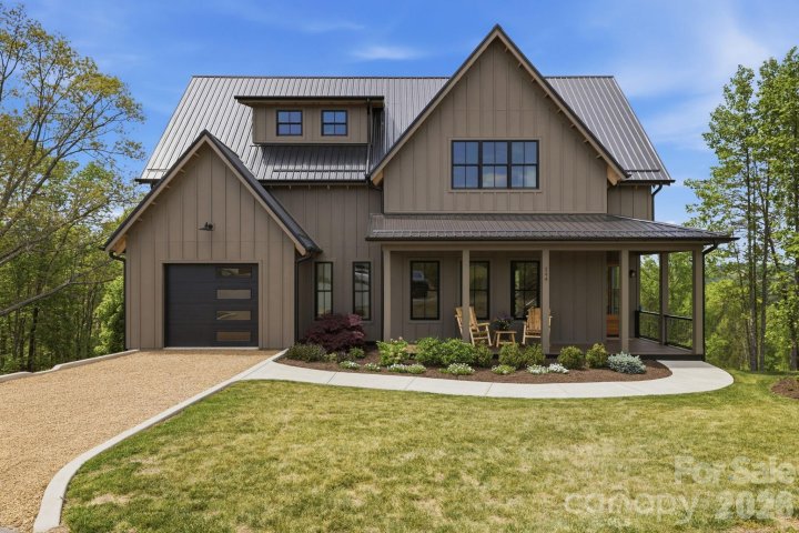 244 Westridge Farm Road active home in Olivette, Asheville, NC