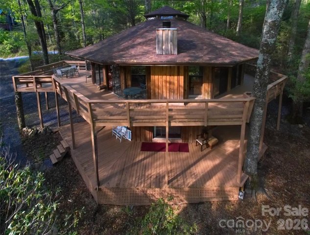 565 Winterstar Loop pending home in Mt. Mitchell Lands, Burnsville, NC