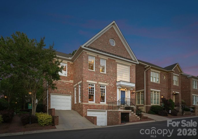 Homes in Dilworth Crescent, Charlotte