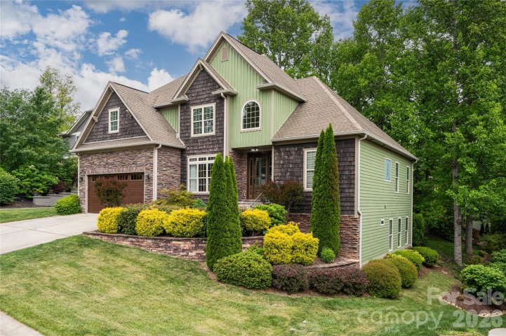 Homes in Ledgestone, Fairview