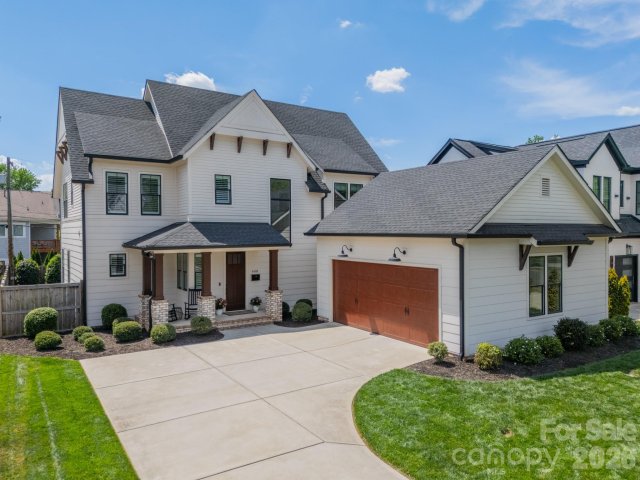 408 Melbourne Court pending home in Sedgefield, Charlotte, NC