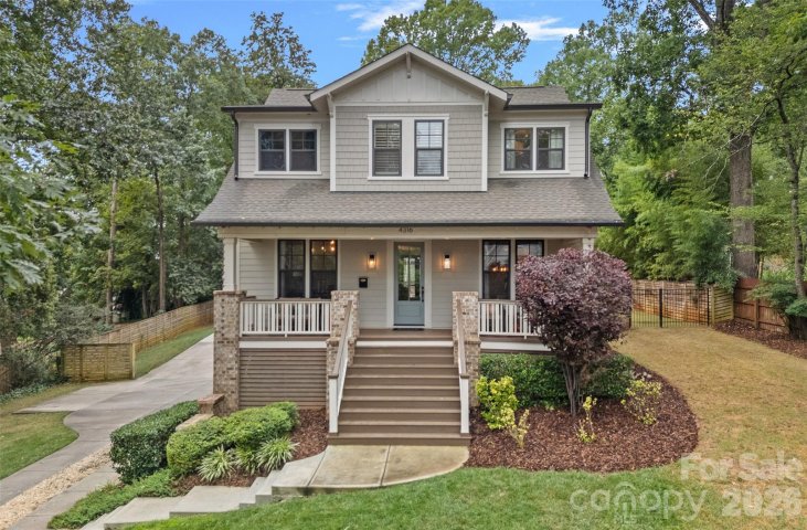 4316 Tangle Drive active home in Cotswold, Charlotte, NC
