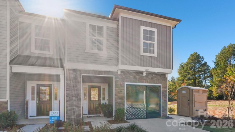 2225 Gladwyne Place sold home in Leigh Park, Charlotte, NC