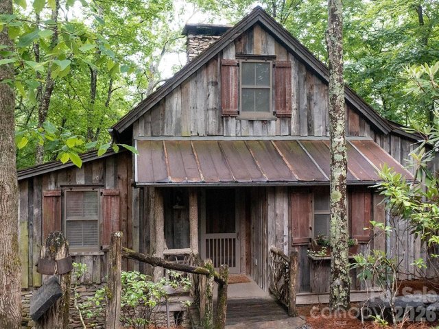 139 13 Boarding House Way pending home in Balsam Mountain Preserve, Sylva, NC