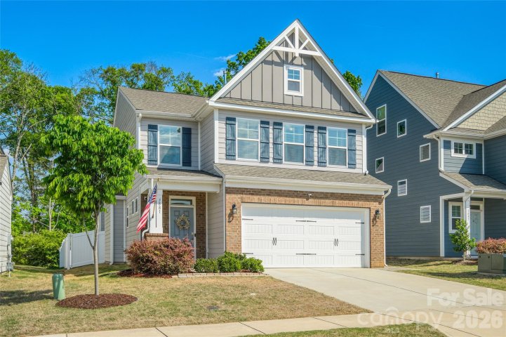 Homes in Harrisburg Village, Harrisburg