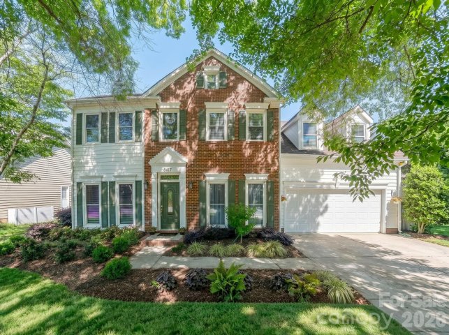 8417 Newton Lane pending home in Landen Meadows, Charlotte, NC
