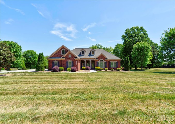 Homes in The Pointe, Cherryville