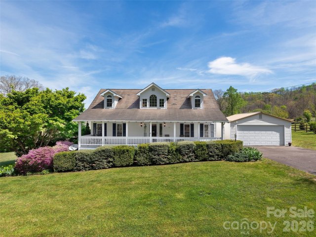 Homes in Qualla Woods, Waynesville