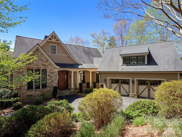 171 Walnut Valley Parkway active home in The Cliffs At Walnut Cove, Arden, NC