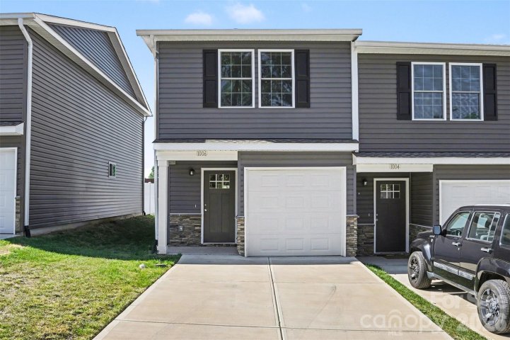 Homes in Highland Park, Hickory
