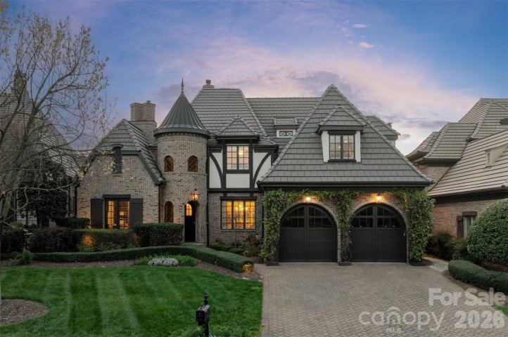 306 Royal Crescent Lane active home in Longview, Waxhaw, NC