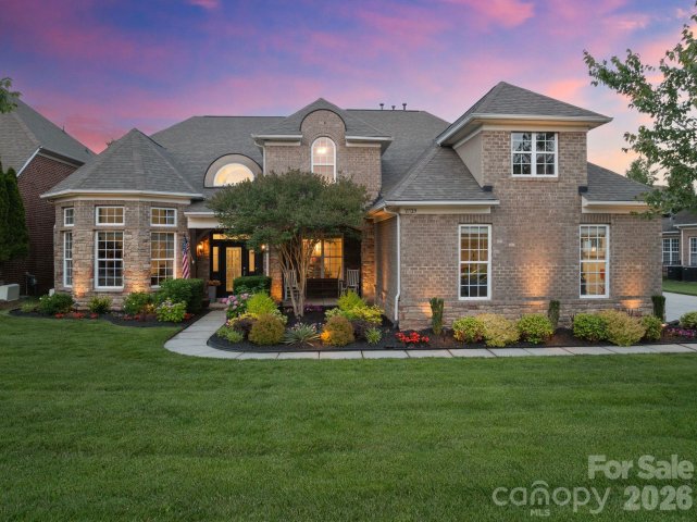 11729 Avaly Lane pending home in Stone Creek Ranch, Charlotte, NC