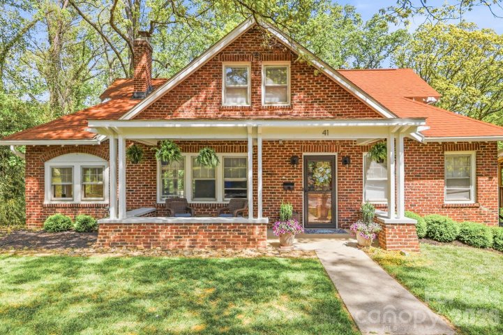 41 Chiles Avenue active home in Kenilworth, Asheville, NC