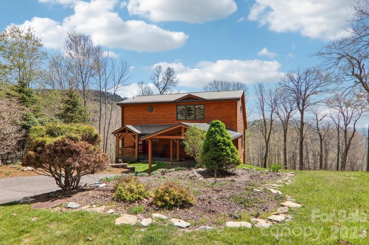 186 Cottage Lane active home in Wolf Laurel, Mars Hill, NC