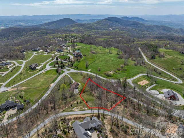 88 Autumn Ridge Lane active home in Grand Highlands At Bearwallow, Hendersonville, NC