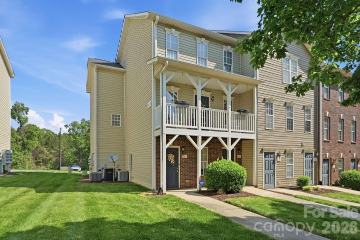 Homes in Station 115, Mooresville
