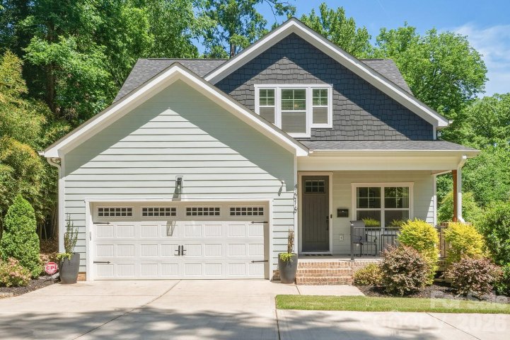 4016 Tresevant Avenue pending home in Enderly Park, Charlotte, NC