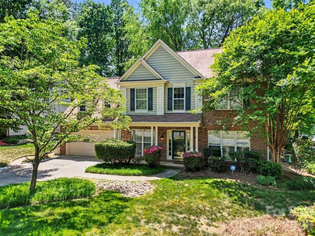 Homes in Wynfield Forest, Huntersville